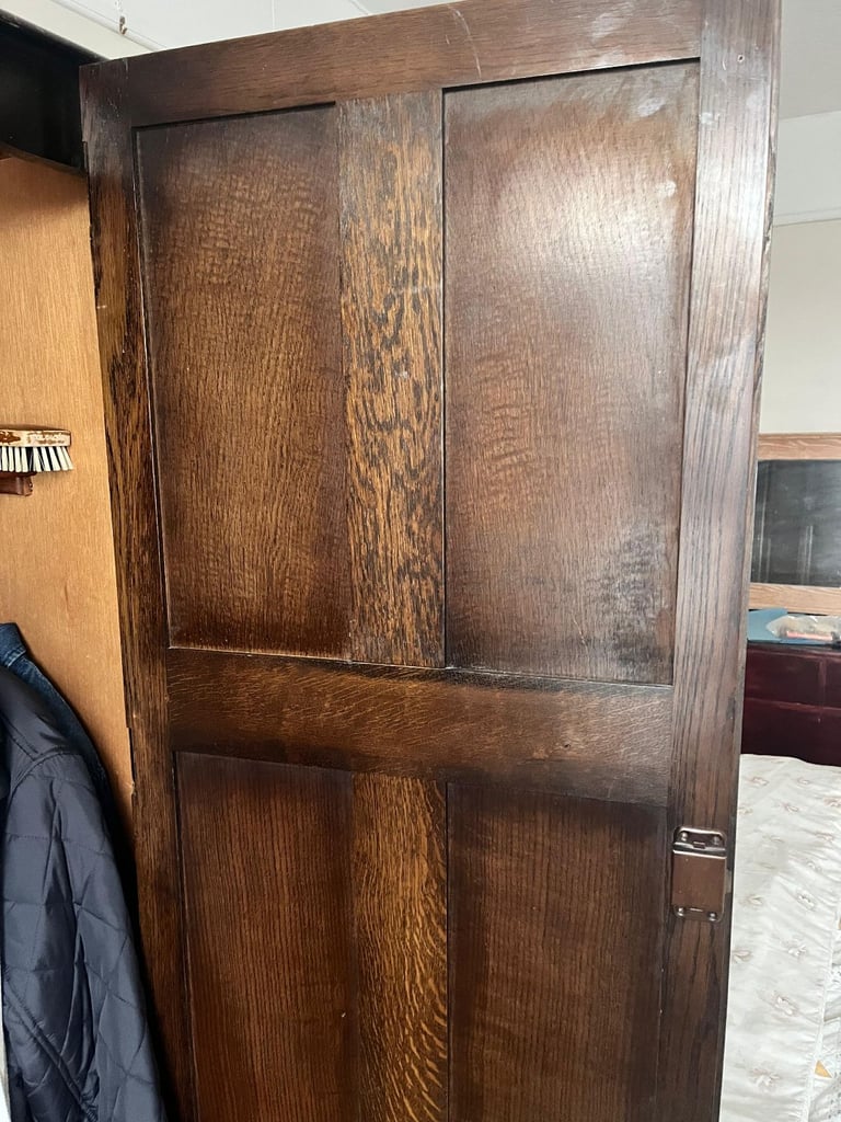 Small wooden wardrobe 