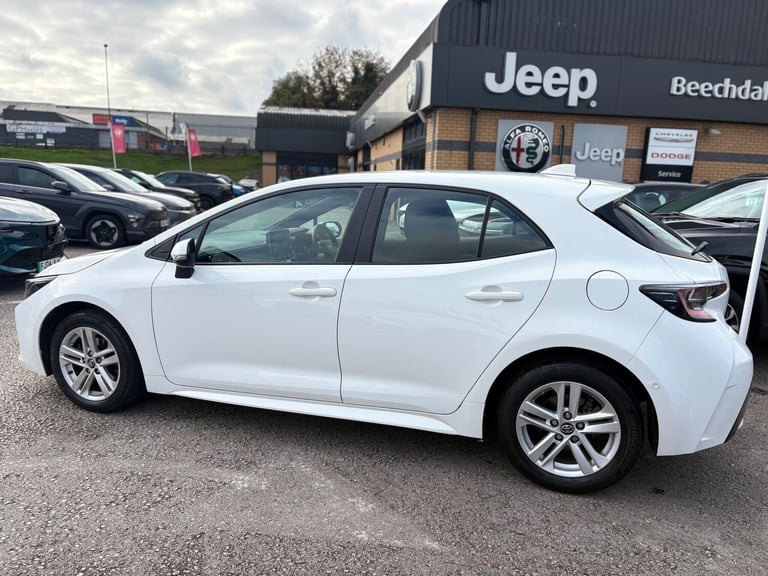 2019 Toyota Corolla 1.8 VVT-i Hybrid Icon Tech 5dr CVT HATCHBACK Petrol/Electric Hybrid Automatic