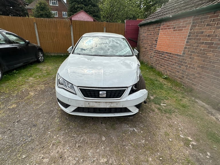 Seat Leon - 2020 - Starts & Drives - Damaged 