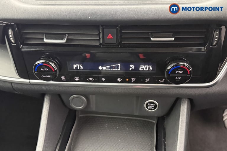 2022 Nissan Qashqai 1.3 DiG-T MH 158 Acenta Premium 5dr Xtronic SUV Petrol Automatic