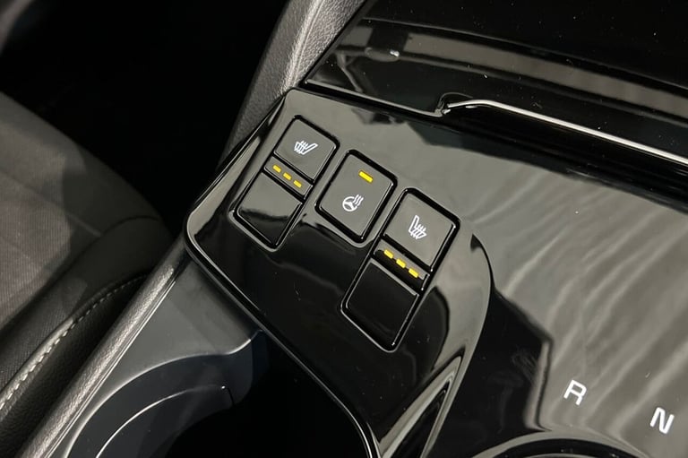 2023 73 KIA SPORTAGE 1.6 T-GDI 13.8KWH 3 SUV 5DR PETROL PLUG-IN HYBRID AUTO AWD 