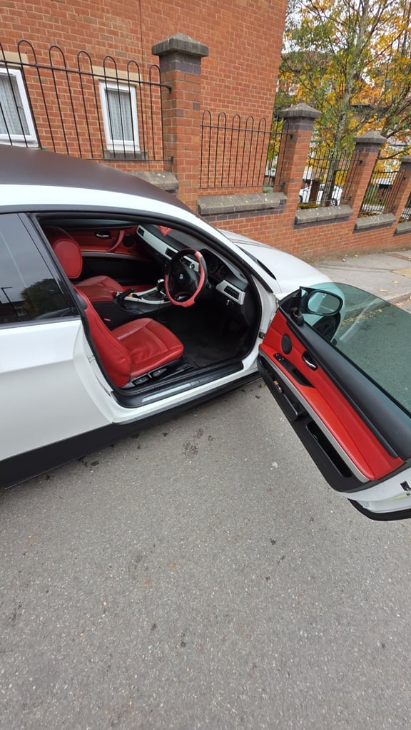 BMW, 3 SERIES, Coupe, 2011, Semi-Auto, 1995 (cc), 2 doors