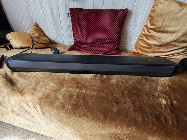 Pioneer Soundbar with Wirelees Subwoofer