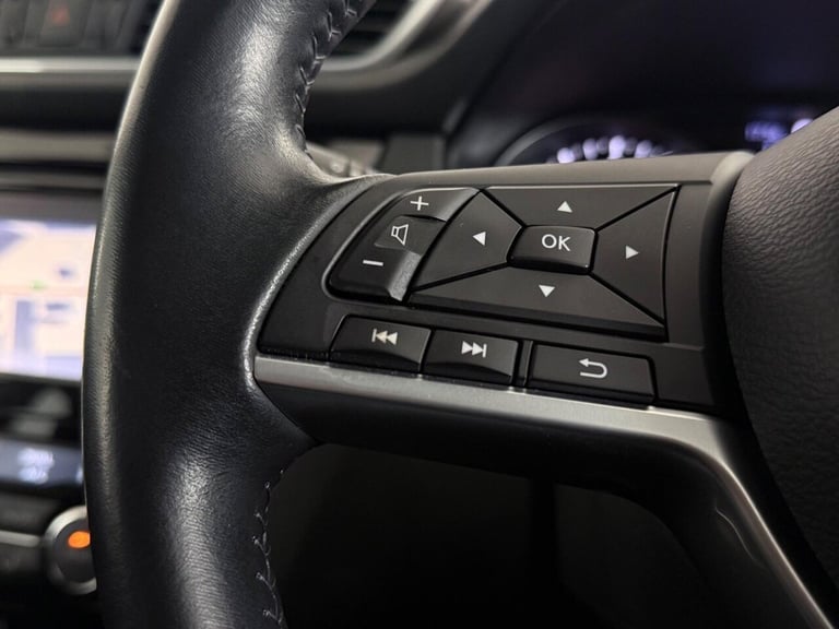 2018 Nissan Qashqai 1.6 DIG-T N-Connecta Euro 6 (s/s) 5dr HATCHBACK Petrol Manual