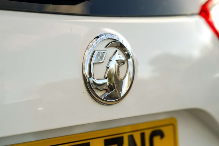 2017 Vauxhall Crossland X 1.2 Crossland X Elite T S/S Auto 5dr SUV Petrol Automatic