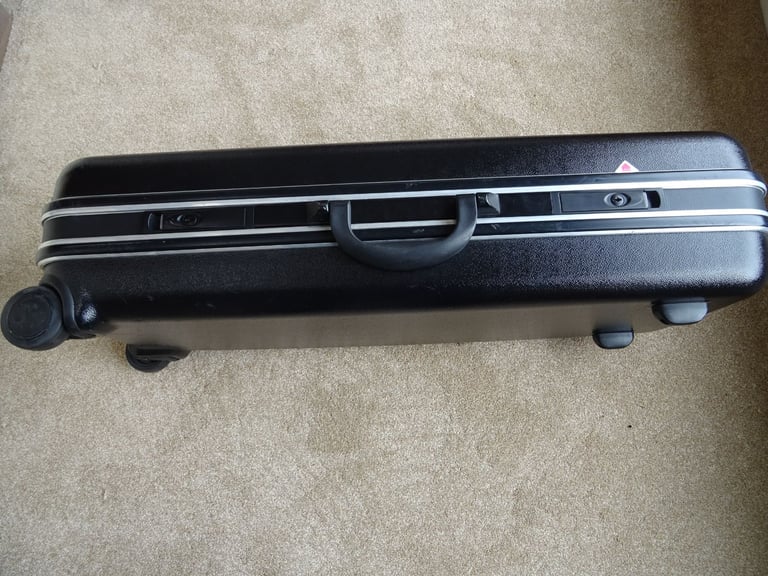 BUFFET SUPER DYNACTION TENOR, ROO PADS, NO TOP F#, HR MPC, 2 NECKS