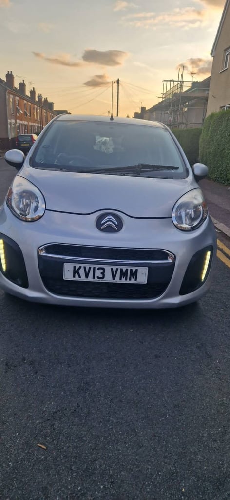 Citroen, C1, Hatchback, 2013, Manual, 998 (cc), 5 doors