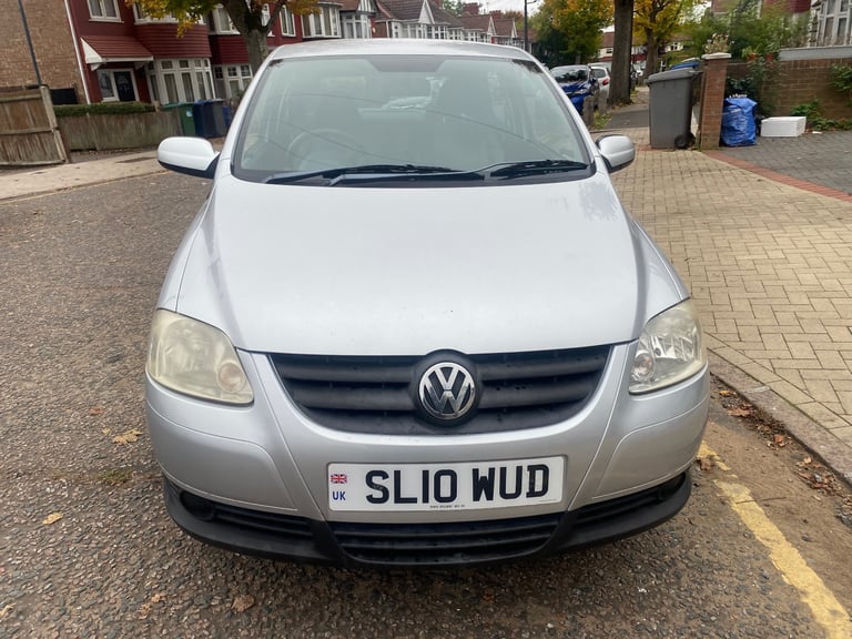 Cheap Volkswagen, FOX, Hatchback, 2010, Manual, 1198 (cc),3 doors for sale in Bicester, Oxfordshire