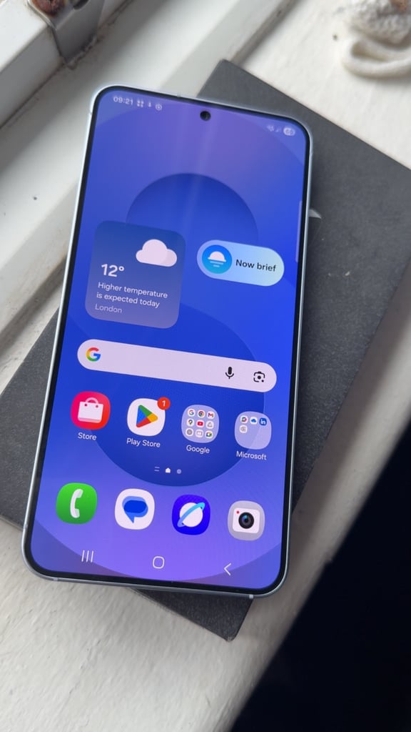 image for Samsung galaxy s25