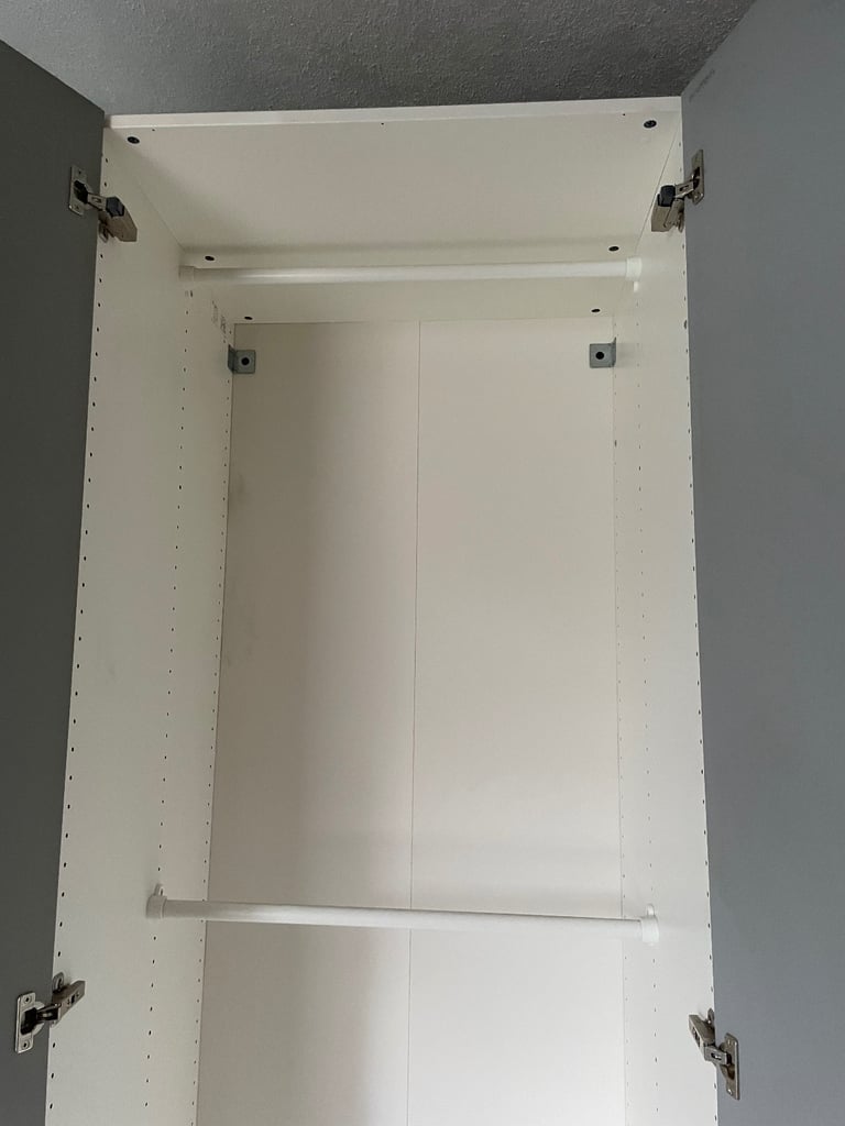 FREE DELIVERY 🥰🚚🥰 IKEA PAX BROWN TRIPLE MIRROR DOOR WARDROBE GOOD CONDITION 