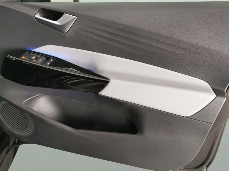 2022 Volkswagen ID.3 Pro Performance 58kWh Family Hatchback 5dr Electric Auto (204 ps) - LED - R ...