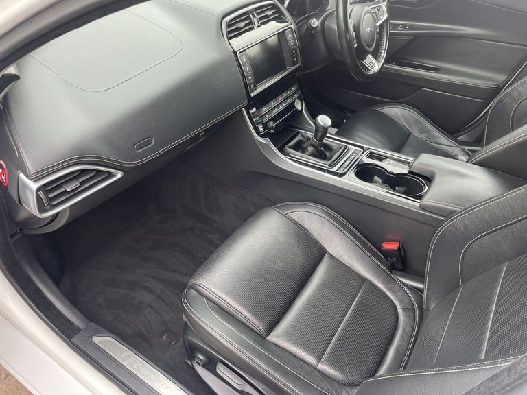 2017 Jaguar XE 2.0d [180] R-Sport 4dr SALOON DIESEL Manual