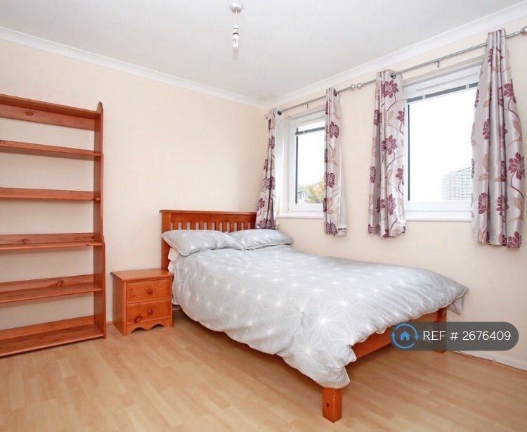 3 bedroom flat in Aberdeen, Aberdeen, AB24 (3 bed) (#2676409)