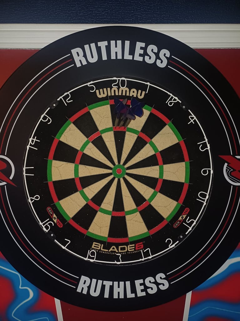 Blade 6 Dartboard Only