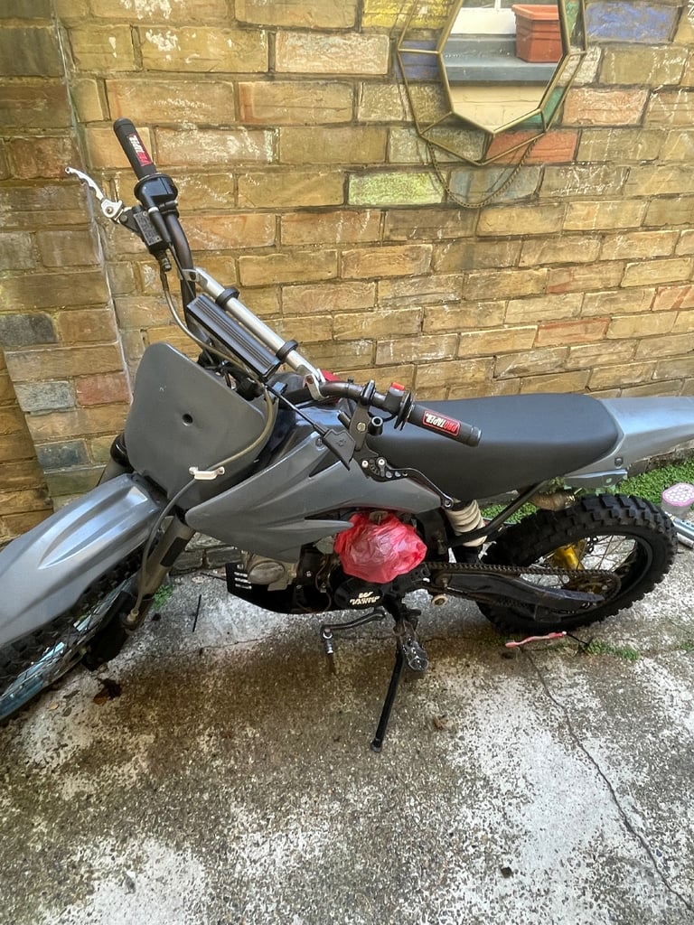 Stomp 160 pit bike ONO someone just take it