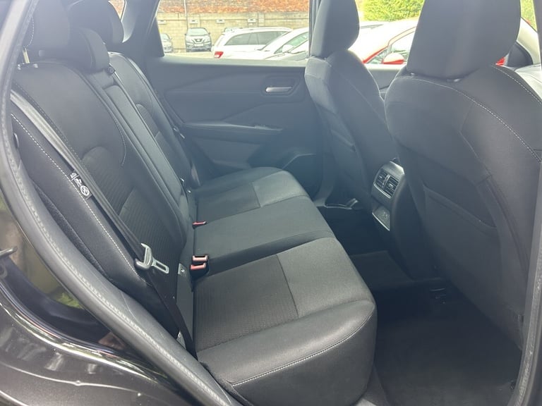 2022 Nissan Qashqai 1.3 DIG-T N-CONNECTA XTRONIC 5DR Hatchback PETROL Manual