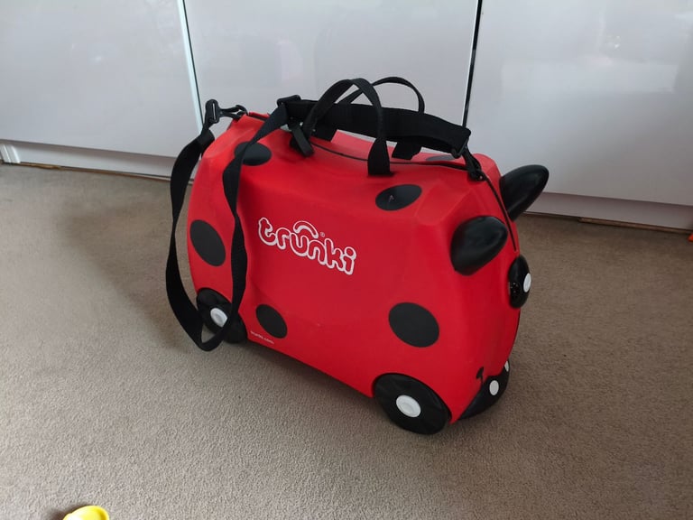 Ladybird Trunki case
