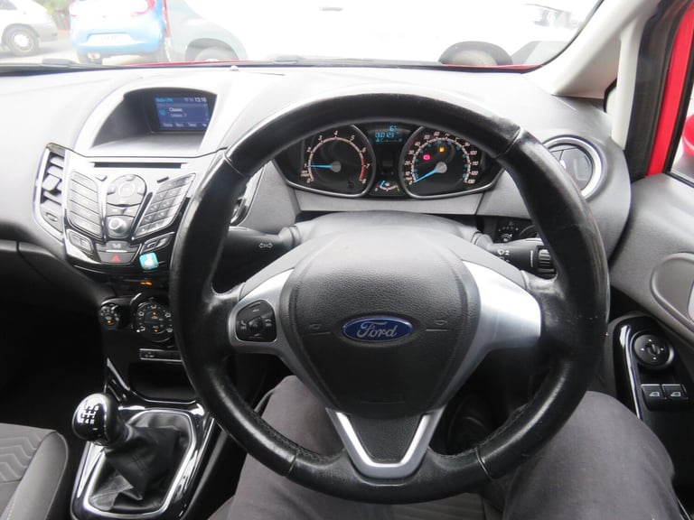 2016 Ford Fiesta 1.0T EcoBoost Zetec Euro 6 (s/s) 5dr HATCHBACK Petrol Manual