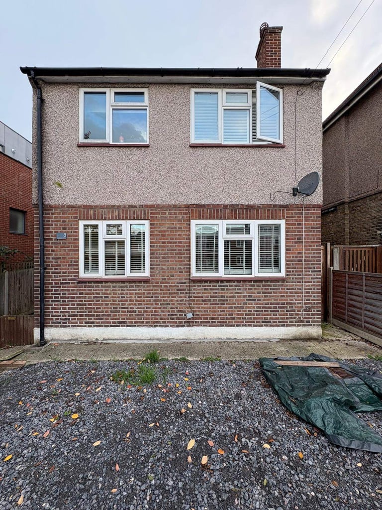 2-Bedroom Maisonette with garden in Sydenham