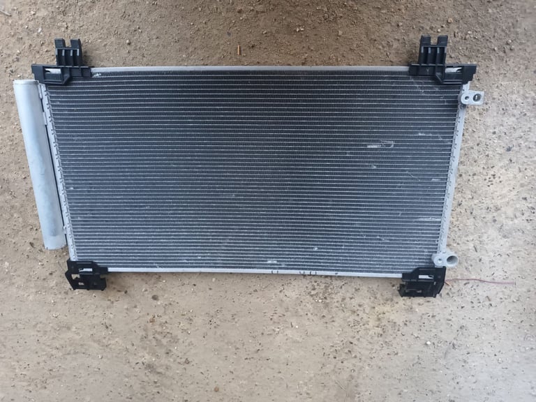 17 yaris 1.5 radiator & ac condenser