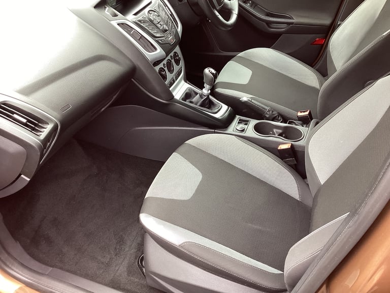 2013 Ford Focus 1.6 TDCi 115 Zetec 5dr HATCHBACK Diesel Manual