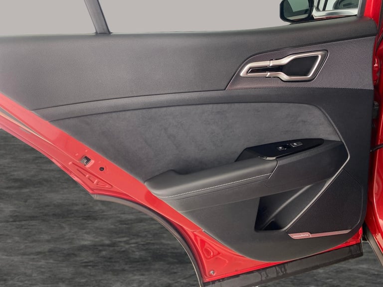 2022 Kia Sportage 1.6 h T-GDi GT-Line S SUV 5dr Petrol Hybrid Auto AWD Euro 6 (s/s) (226 bhp) Suv...