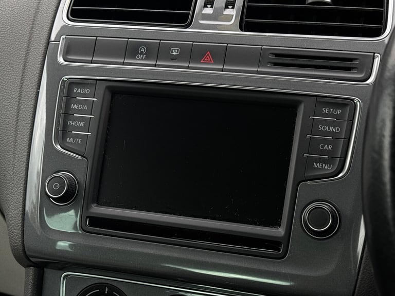 2015 Volkswagen Polo 1.0 BlueMotion Tech SE Design Euro 6 (s/s) 3dr HATCHBACK Petrol Manual