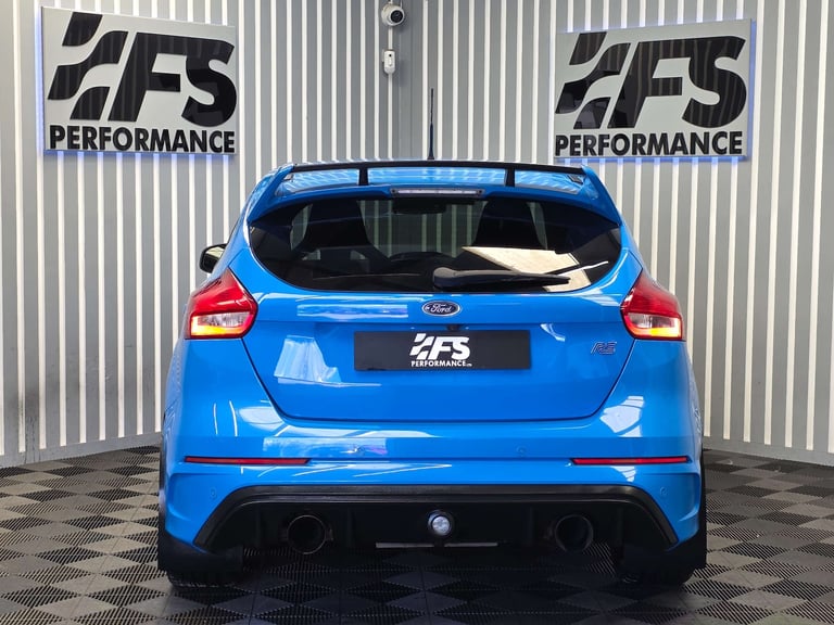 2017 Ford Focus 2.3T EcoBoost RS Hatchback 5dr Petrol Manual AWD Euro 6 (s/s) (350 ps) Hatchback ...