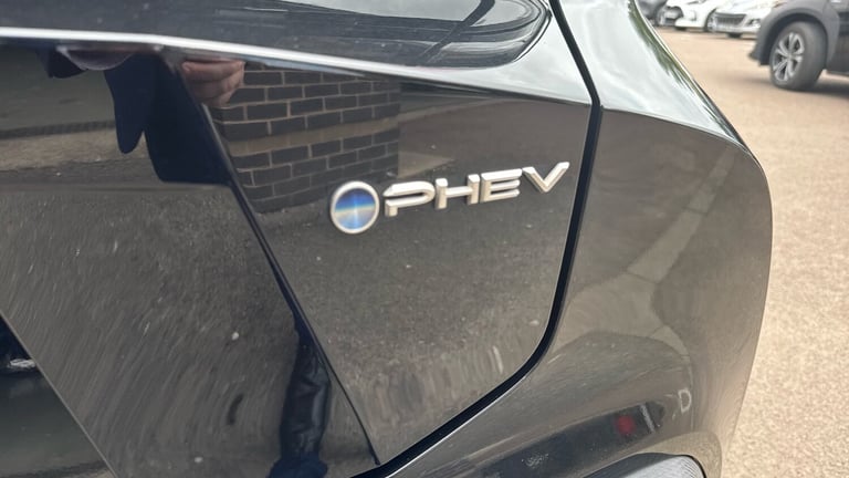 2024 Toyota C-HR 2.0 PHEV Design 5dr CVT Hatchback Hatchback Hybrid Automatic