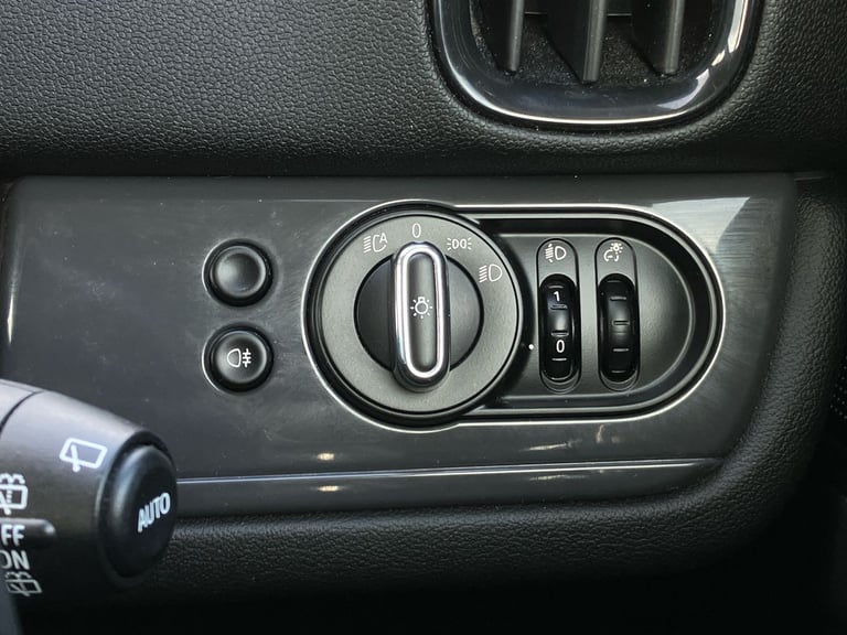 2020 MINI Countryman 1.5 Cooper Classic 5dr Hatchback PETROL Manual