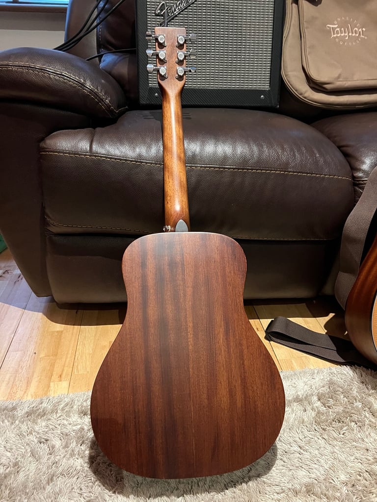 Sigma tm15 acoustic guitar 