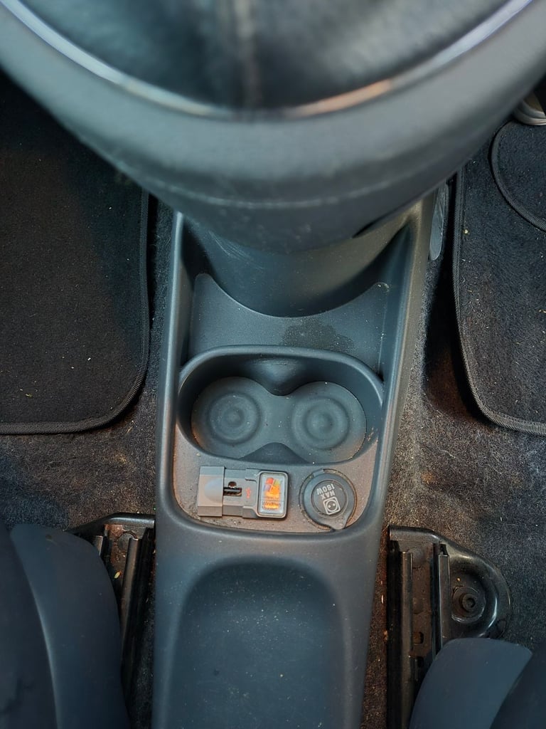 Fiat, 500, Hatchback, 2010, Manual, 1242 (cc), 3 doors