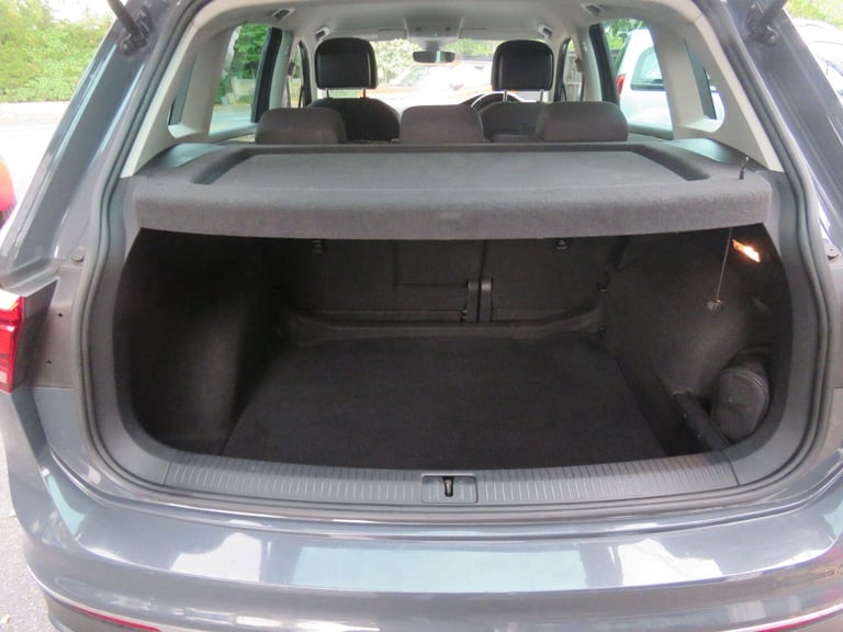 2021 Volkswagen Tiguan 1.5 TSI Life Euro 6 (s/s) 5dr ESTATE Petrol Manual