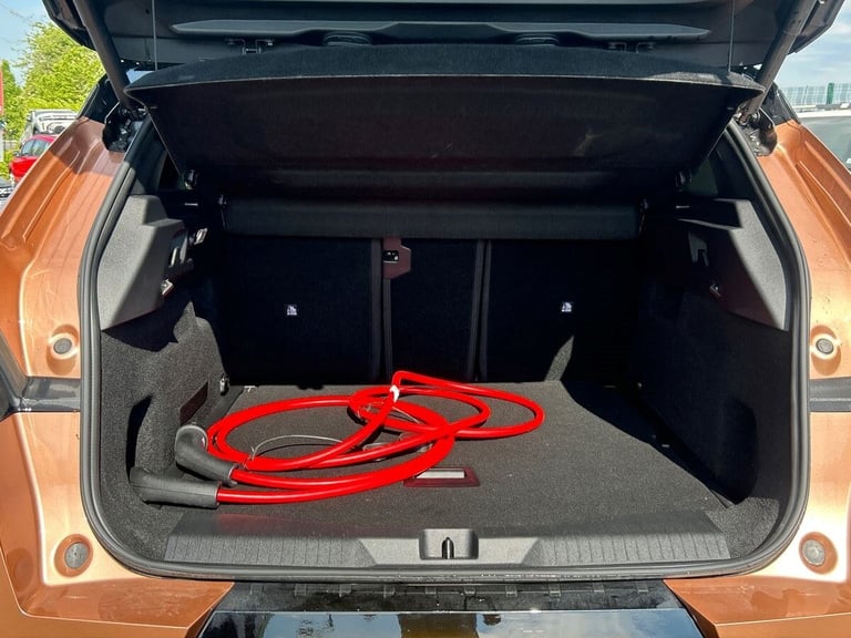  Vauxhall Grandland Electric 73kwh Ultimate Suv 5dr Electric Auto 213 Ps