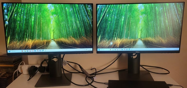 image for 2x Dell Monitors P2219H