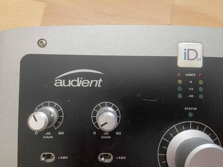 Audient Id22 Interface