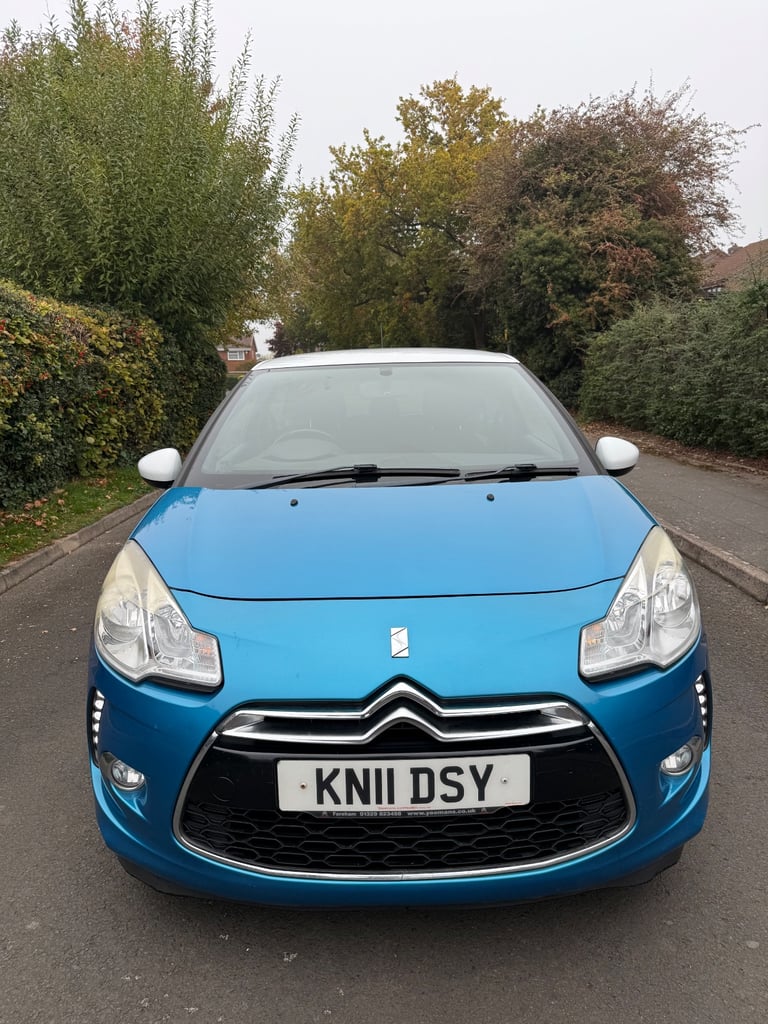 Citroen DS3 1.6 Petrol CRYSTAL BLUE 2011 * 11 Months Mot*