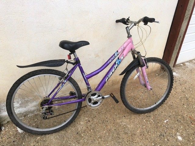 Lady's mountain bike with suspension.