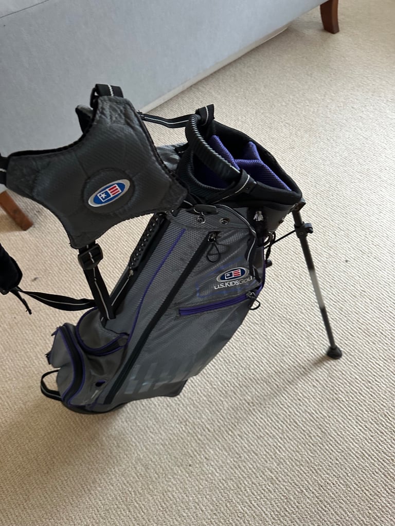 image for US kids golf bag and various clubs 