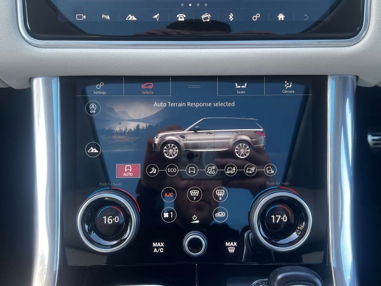 2021 Land Rover Range Rover Sport 2.0 Range Rover Sport HSE Silver P400e Auto 4WD 5dr SUV Hybrid ...