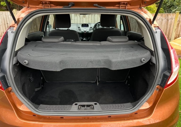 2013 FORD FIESTA 1.0T TITANIUM GREAT S/HISTORY RUNS/DRIVES GREAT JUST SERVICED! 