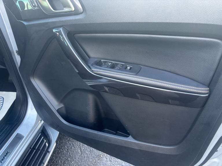 2020 Ford Ranger 2.0 EcoBlue Wildtrak in silver, 56,000 miles, 2 owners, Euro 6 ULEZ, 4x4, a PICK...