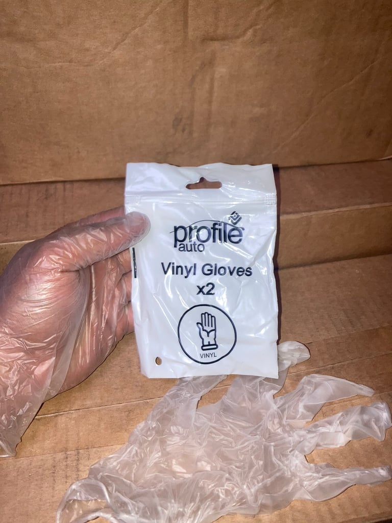 image for Gloves 700 pairs per box 