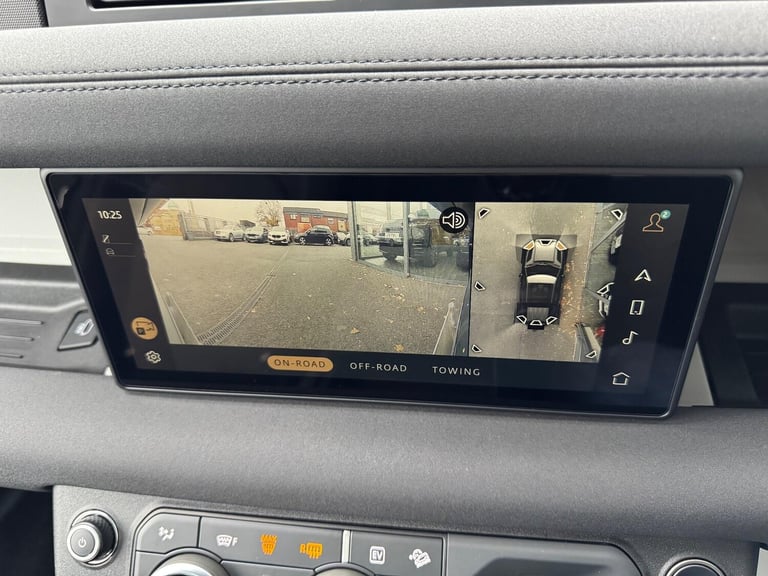 2023 Land Rover Defender 110 2.0 P400e 15.4kWh X-Dynamic SE Auto 4WD Euro 6 (s/s) 5dr ESTATE Petr...