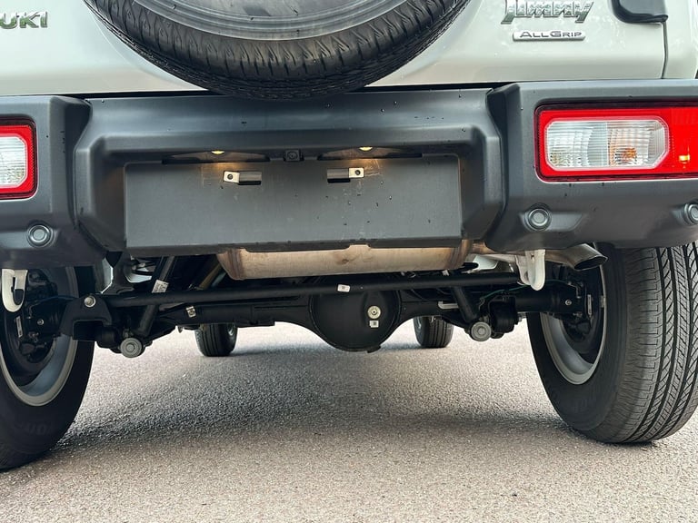  Suzuki Jimny SIERRA 4WD JC 1.5 4WD AUTO Euro 6 5dr Petrol Automatic