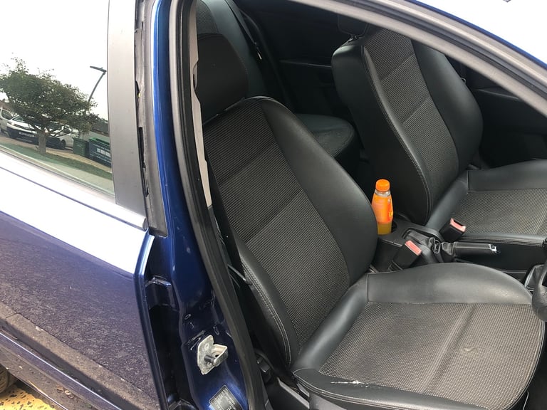 Vauxhall, ASTRA, Hatchback, 2009, Manual, 1598 (cc), 5 doors