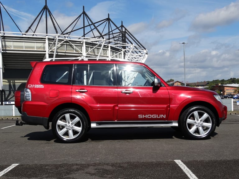 2009 MITSUBISHI SHOGUN 3.2 DIESEL DIAMOND DI-D LWB 7 SEATS AUTO 4WD TOW BAR RED