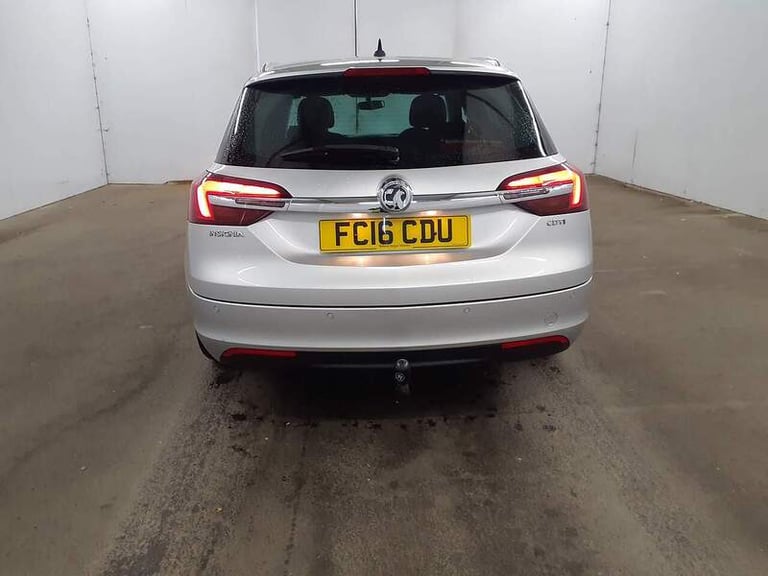 2016 Vauxhall Insignia 1.6 CDTi SRi Nav 5dr [Start Stop] ESTATE DIESEL Manual