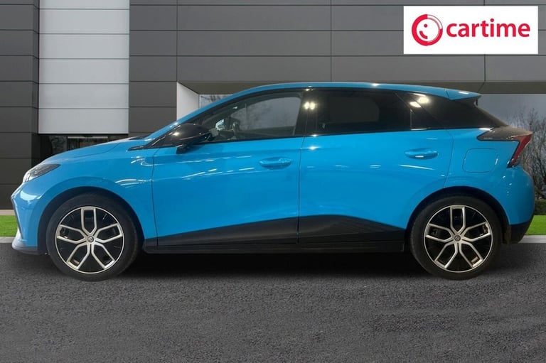 2023 73 MG MG 4 64KWH TROPHY LONG RANGE HATCHBACK 5DR ELECTRIC AUTO (203 PS) ADA