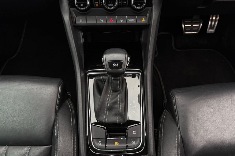 2021 Skoda Karoq 1.5 TSI Sport Line 5dr DSG Estate PETROL Automatic